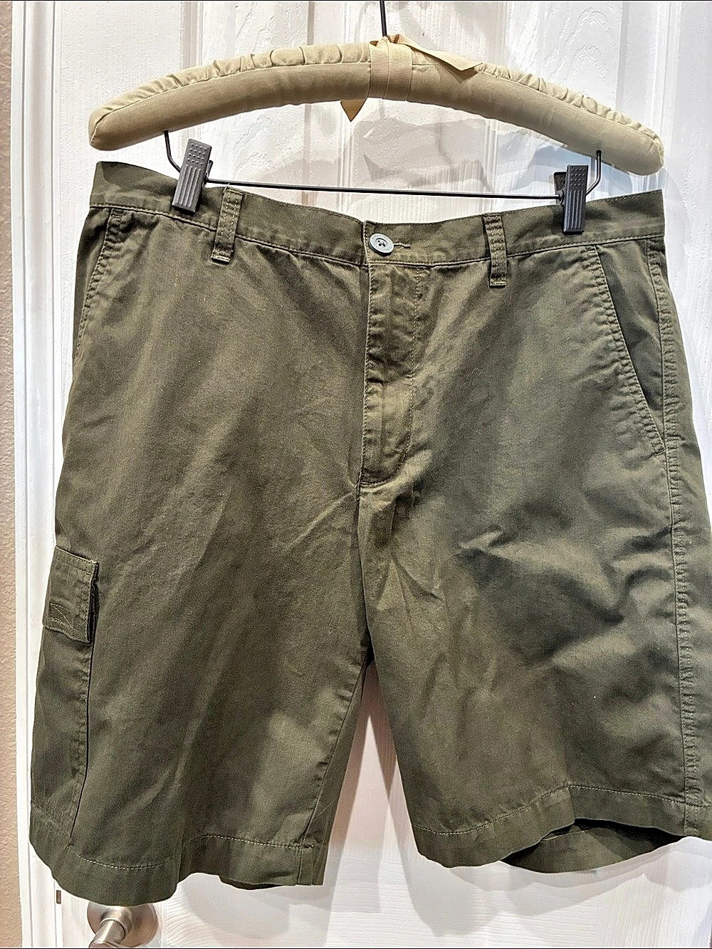 Columbia Men's Cargo Shorts Green Waist 36